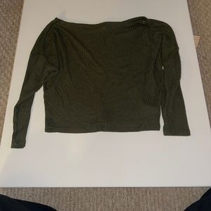 Long sleeve crop top